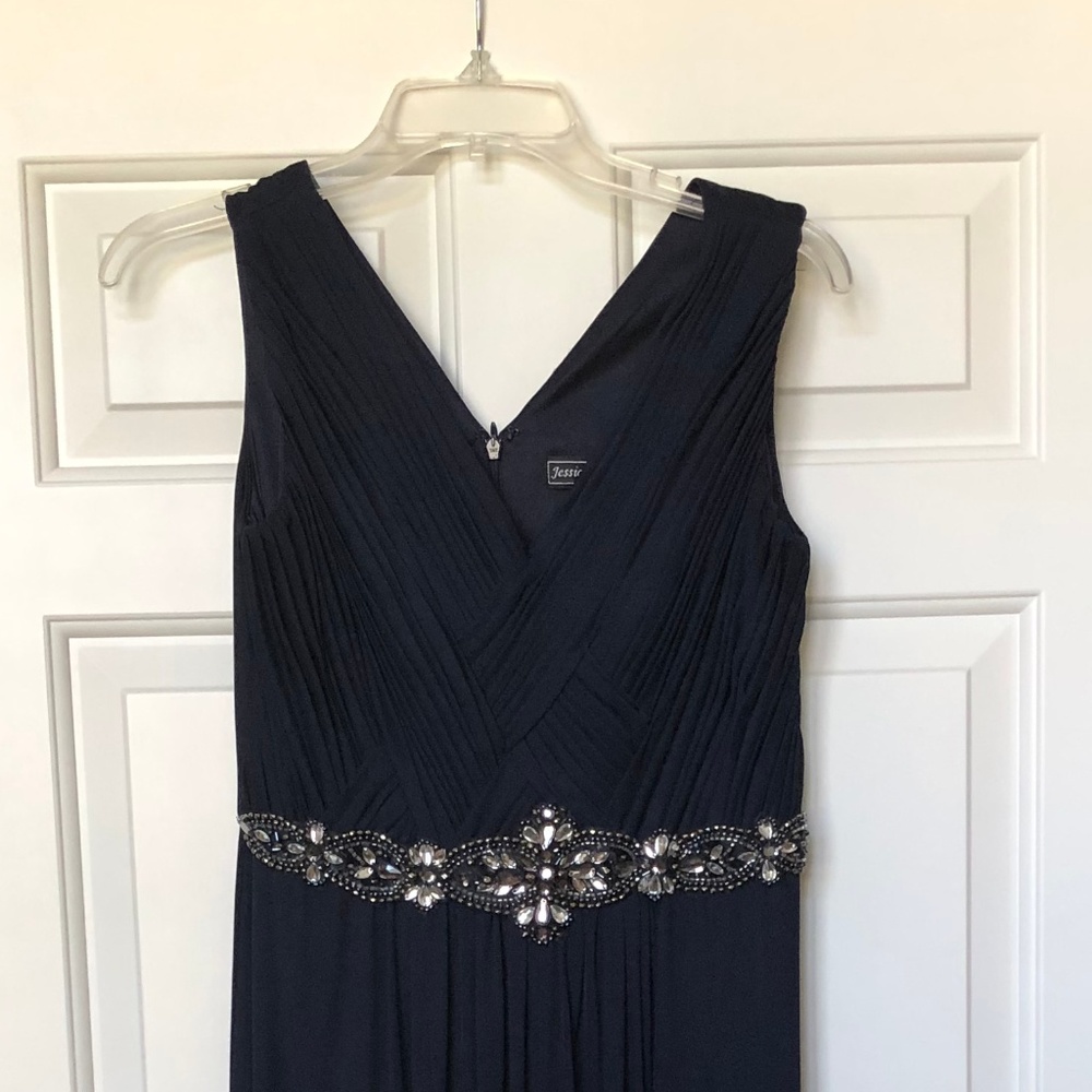 Jessica Howard - Full Length Evening Dress
